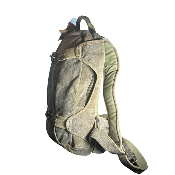 Wilsons Leather M. Julian Suede Backpack Tan Distressed Brass Buckle rare unique main image 15